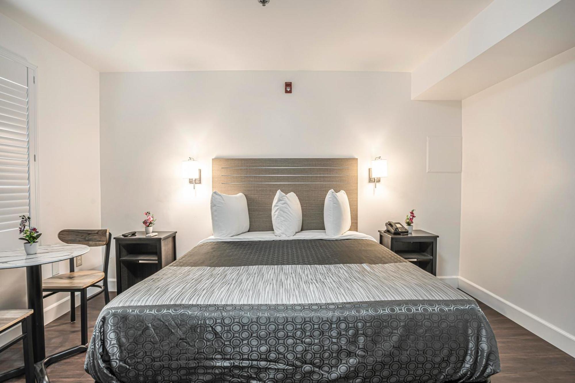 סקרמנטו The Greens Hotel On Del Paso מראה חיצוני תמונה